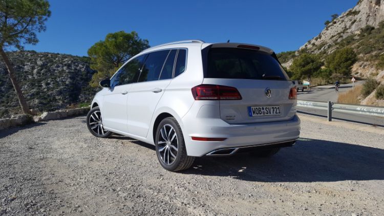 Trasera del Volkswagen Golf Sportsvan 2018