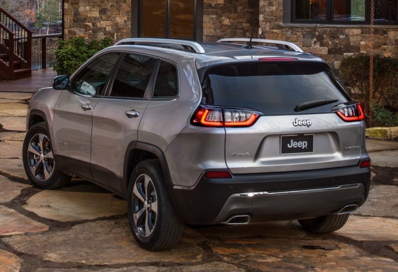 Trasera del Jeep Cherokee 2018