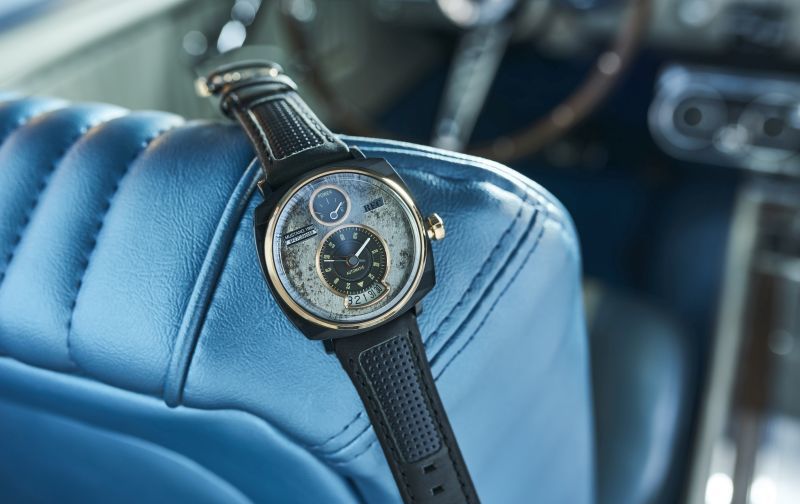 Reloj Ford Mustang clásico