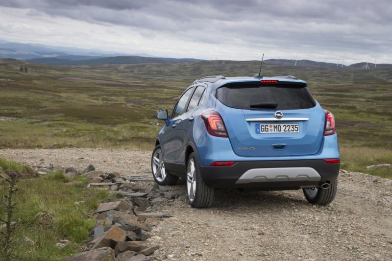 Trasera del Opel Mokka X