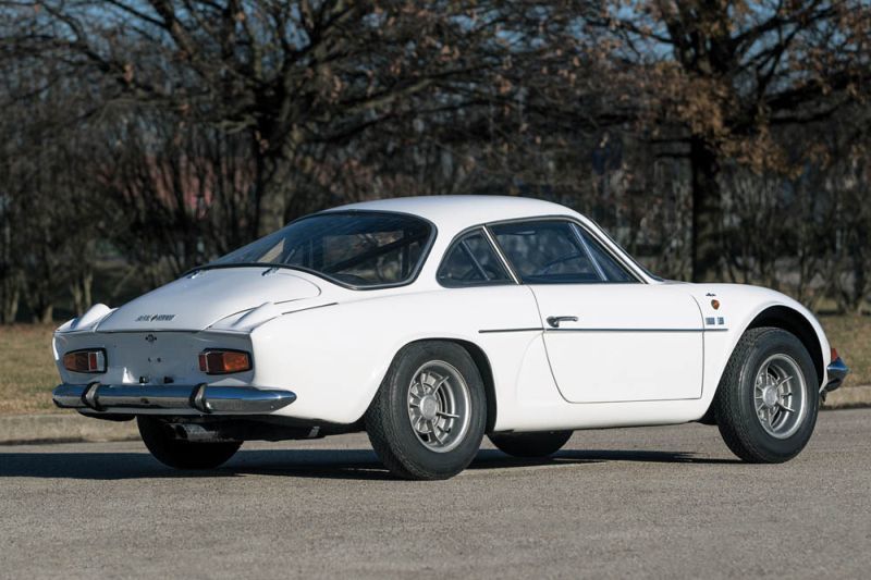 Trasera del Alpine A110 1600 S de competición