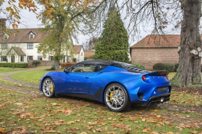 Trasera del Lotus Evora GT410 Sport