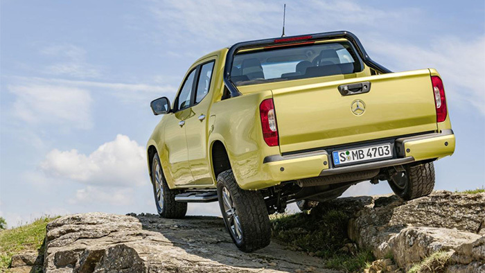 Mercedes-Benz Clase X trasera off road