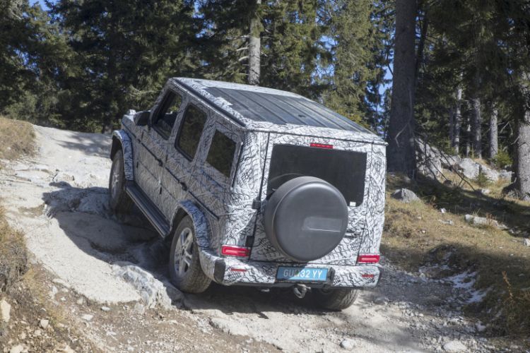 Trasera del nuevo Mercedes-Benz Clase G camuflado