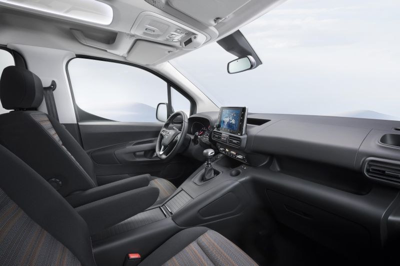 Interior del Opel Combo Life 2018