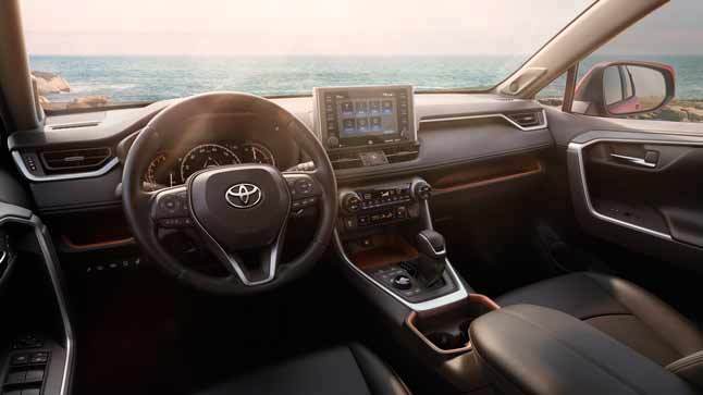 Toyota RAV4 2019 interior