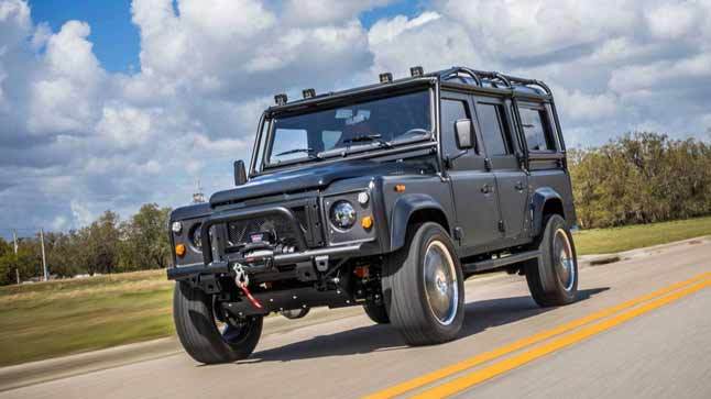 Proyect Dark Night Land Rover
