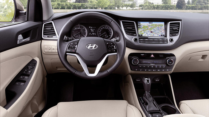 Hyundai Tucson interior