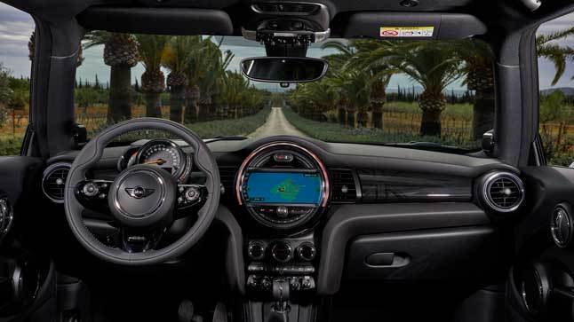 Mini 2018 interior