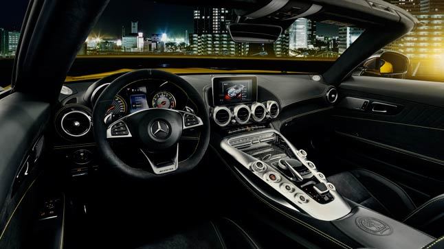 Interior Mercedes-AMG GT S Roadster