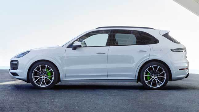 Porsche-cayenne-e-hybrid-lateral