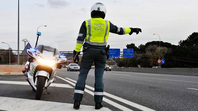 guardia civil moto radares