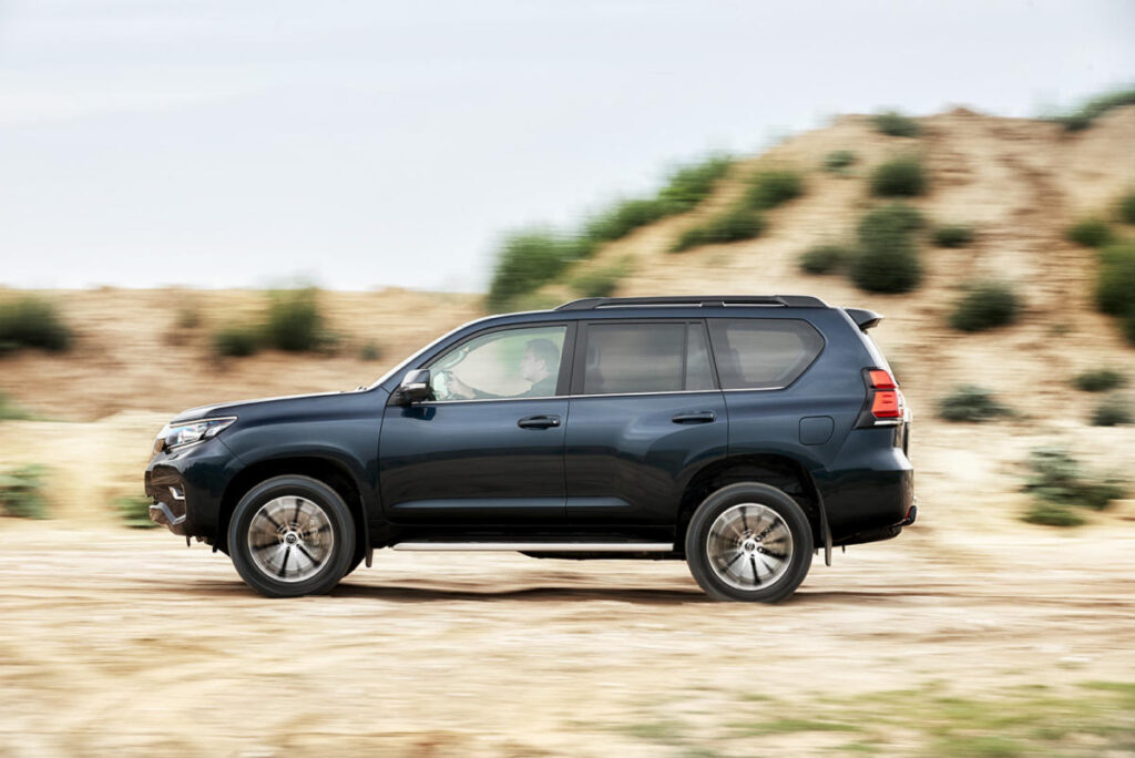 toyota land cruiser 2018 1 g