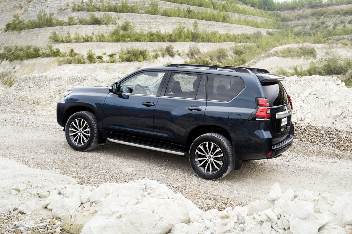 Toyota Land Cruiser 2018 lateral