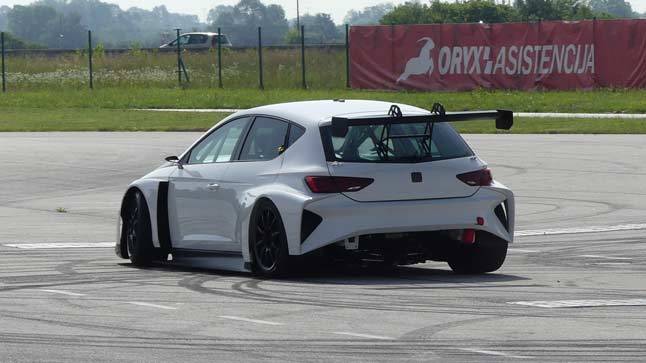 Cupra e-Racer