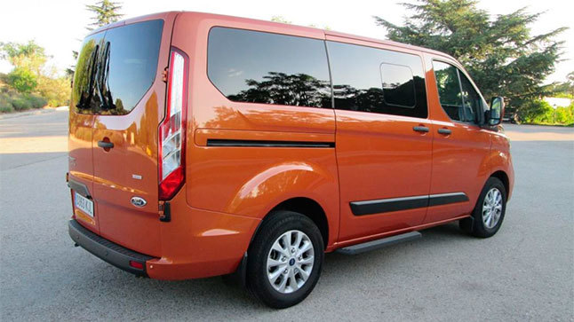Ford Transit Custom Kombi