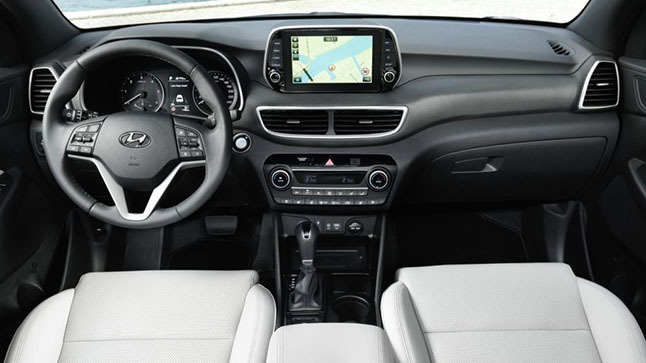 HYundai Tucsno 2019 interior
