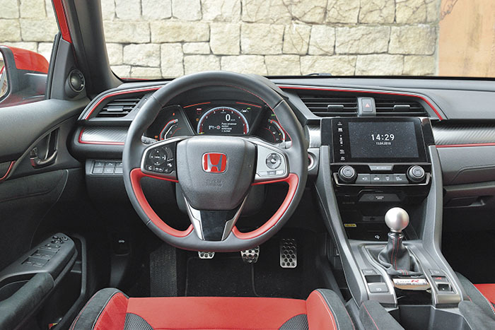 Honda Civic Typer R interior