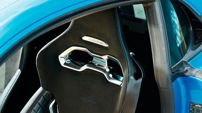 Comparativa: Alpine A110, Porsche Cayman S y Audi TT RS