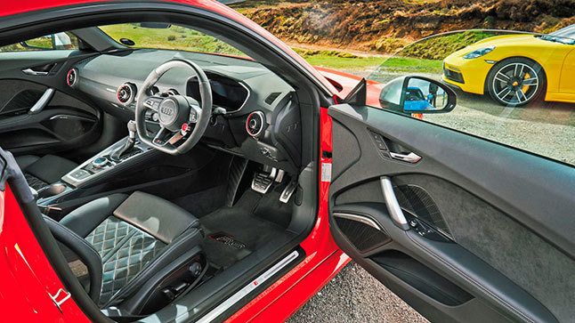 Comparativa: Alpine A110, Porsche Cayman S y Audi TT RS