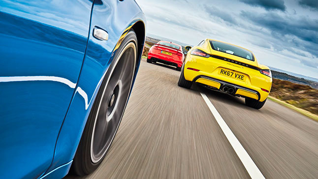 Comparativa: Alpine A110, Porsche Cayman S y Audi TT RS