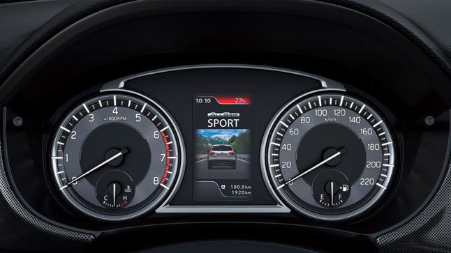 Suzuki Vitara interior