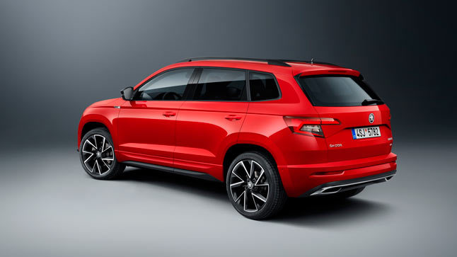 Skoda Karoq Sportline trasera