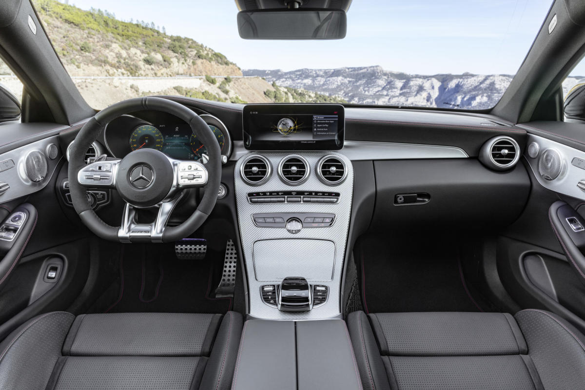 Mercedes-AMG C 43 4Matic 2018 salpicadero