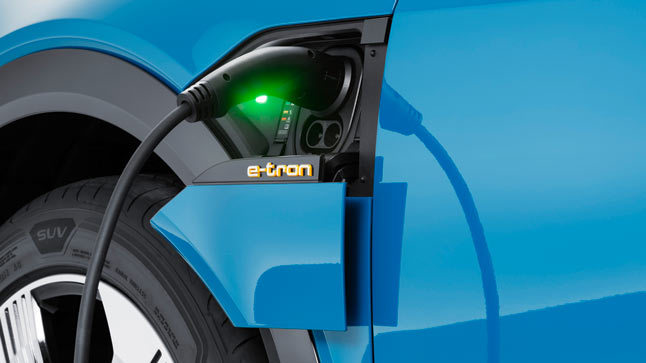 Audi e-tron recarga