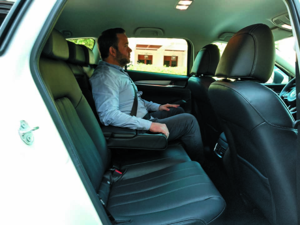 Mazda 6 2019 plazas traseras