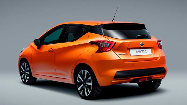 Nissan Micra trasera