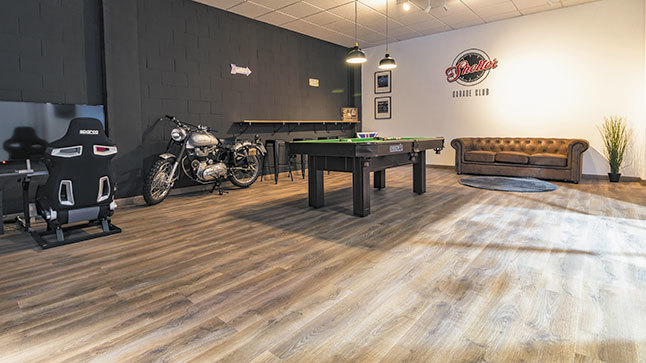 Shelter Garage