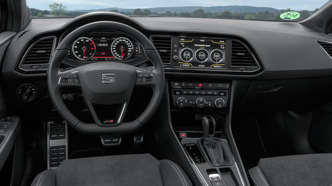 Seat León ST Cupra Black Carbon interior