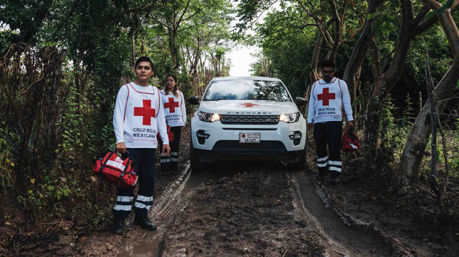 Land Rover Cruz Roja México