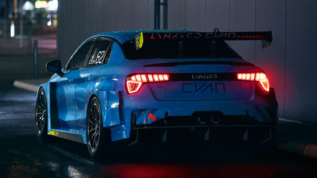 Lynk & Co 03 TCR trasera