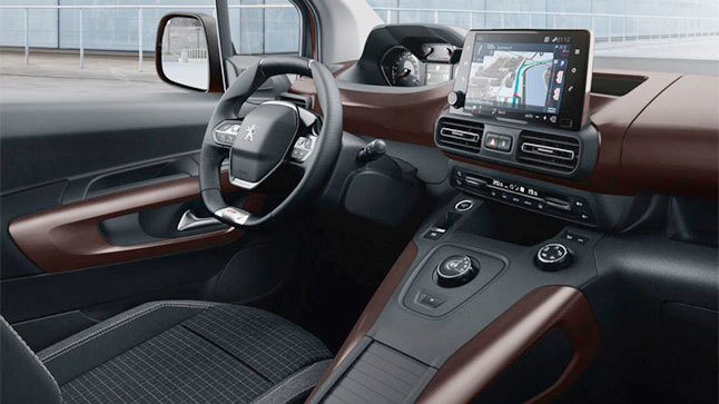 Peugeot Rifter interior