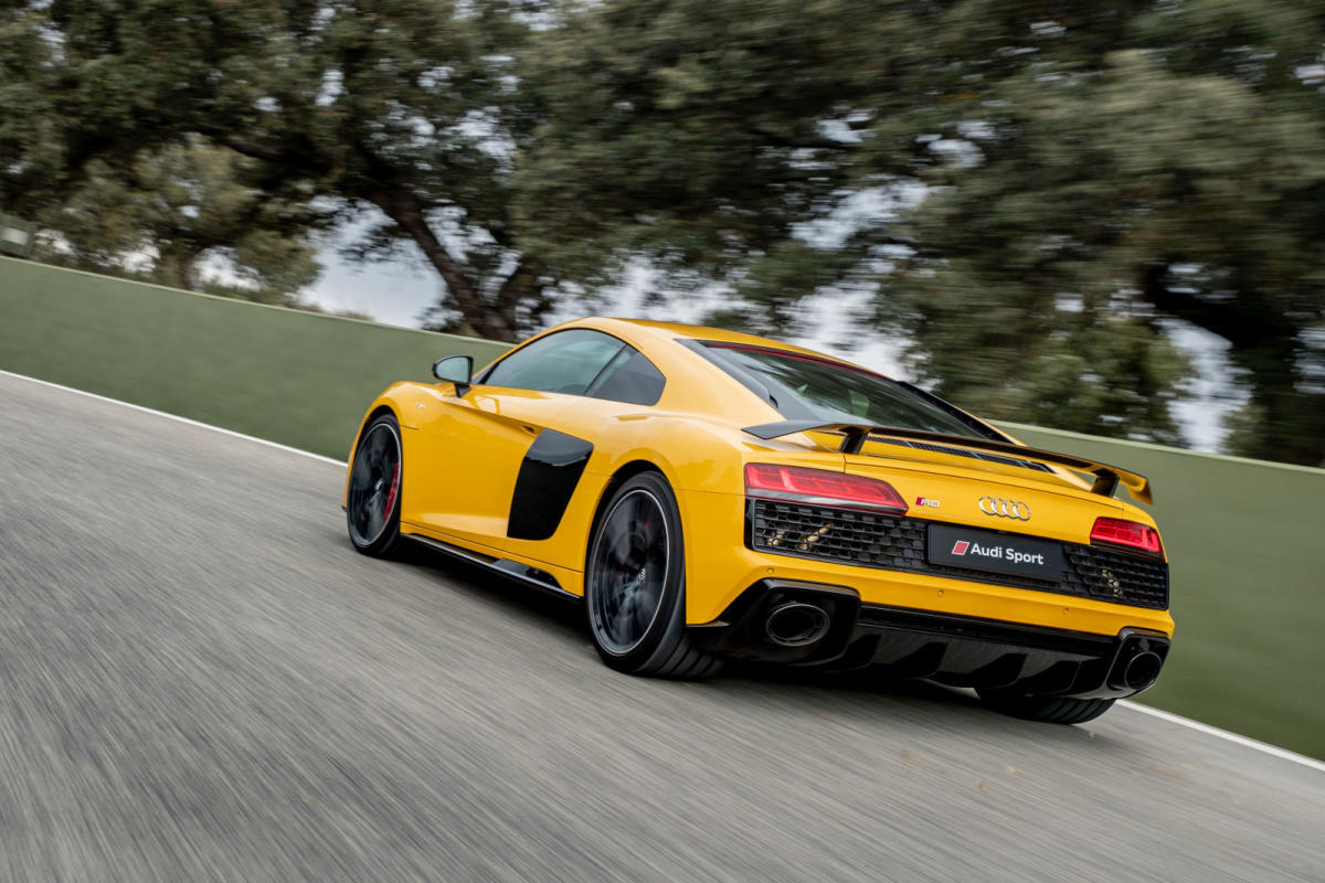 Audi R8 Coupe 2019 trasera