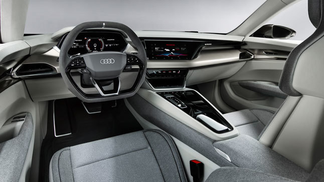 Audi e-tron GT interior