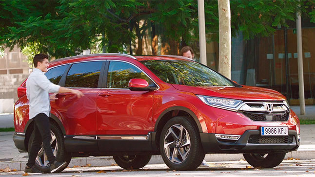 Marc Marquez y Edu Soto Honda CR-V