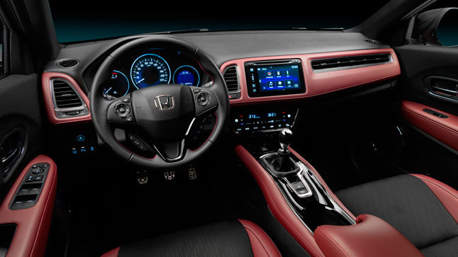 Honda HR-V Sport interior