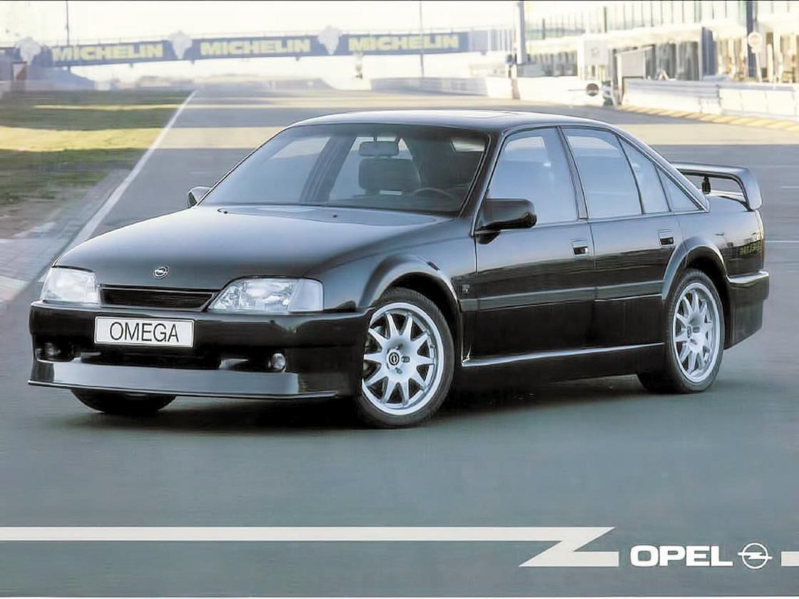 Opel Omega EVO 500
