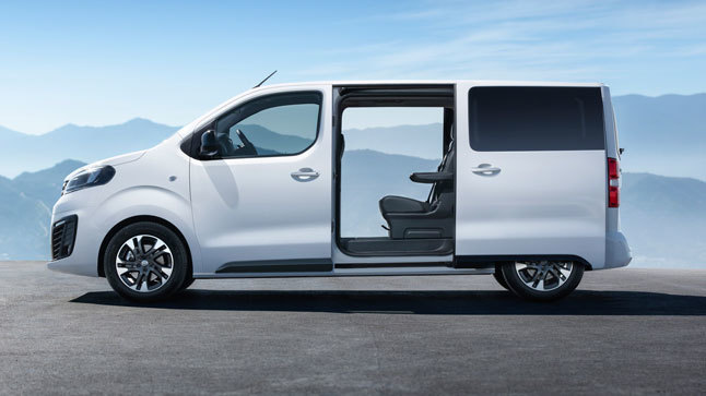 Opel Zafira Life puertas correderas