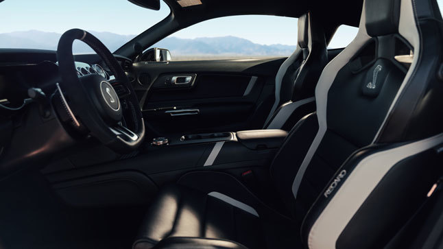 Ford Mustang Shelby GT500 interior