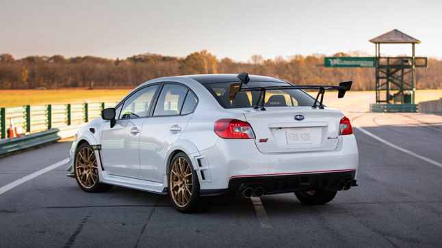 Subaru WRX STI S209 trasera