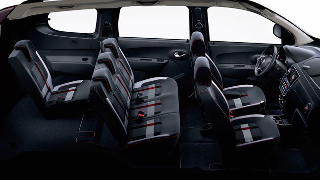 Dacia Loddgy X Plore interior