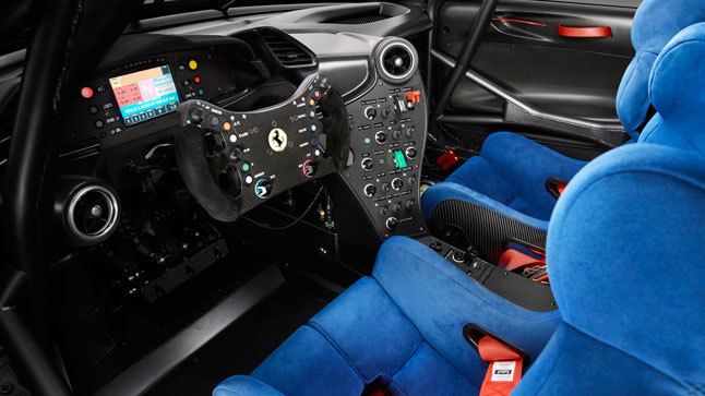 Interior Ferrari P80/C