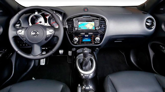 Nissan Juke interior