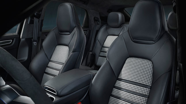 Porsche Cayenne Coupé asientos