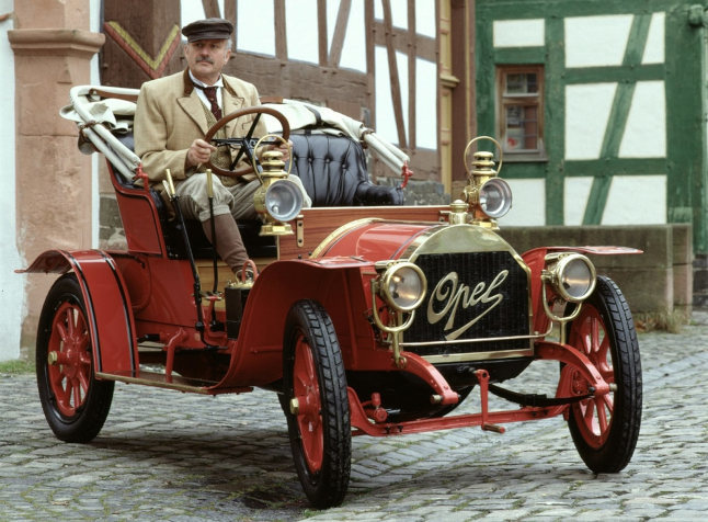 1909 opel doctors car