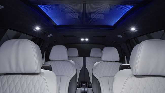 BMW X7 interior